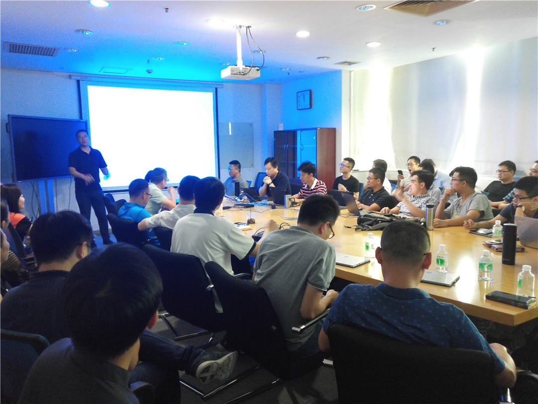 2018云趣科技年中工作總結(jié)會(huì)議圓滿舉行